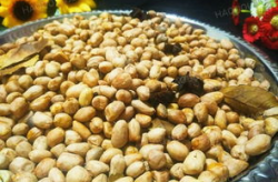 电饭煲自制五香花生米的做法视频大全,家常美味，简单易学